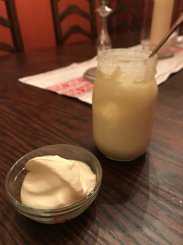 Making crème fraîche