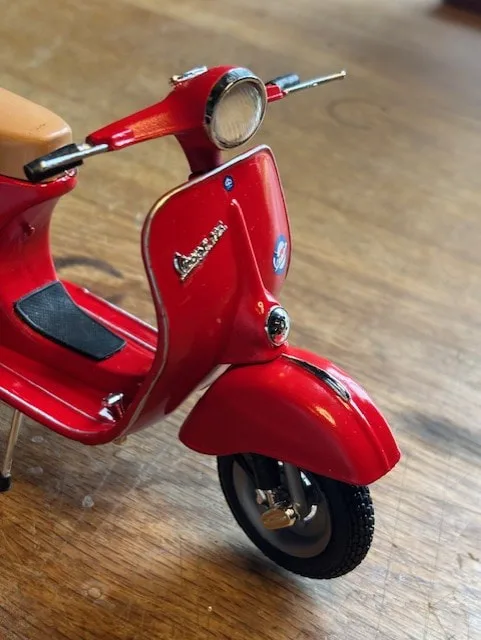 Model of a Vespa